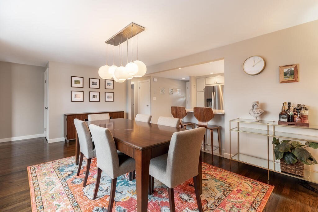 26 Curve Street Wakefield, MA 01880 - Photo 12 of 34