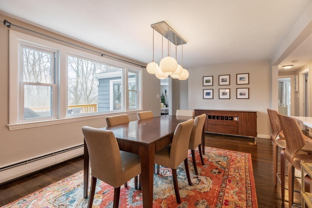 26 Curve Street Wakefield, MA 01880 - Photo 13 of 34