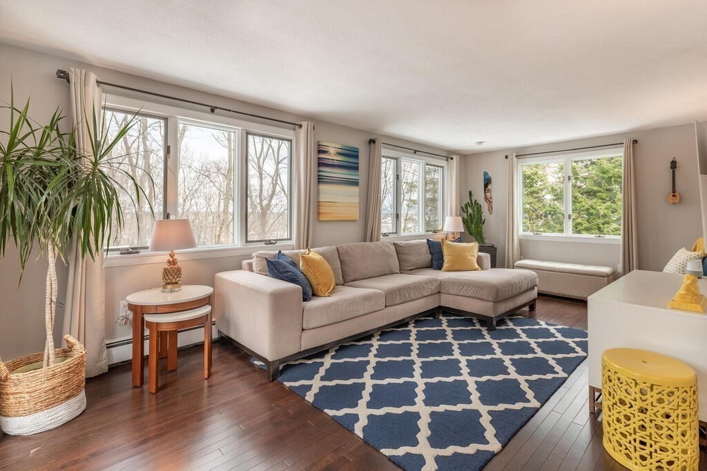 26 Curve Street Wakefield, MA 01880 - Photo 14 of 34