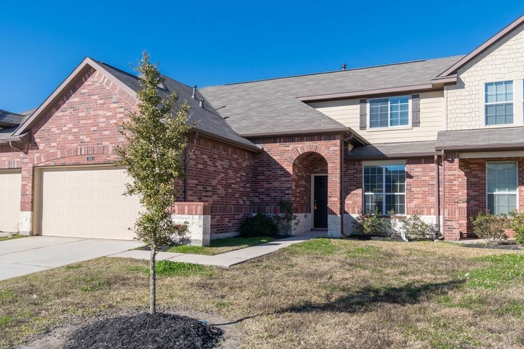 12231 Ghita Lane Houston, TX 77044 - Photo 1 of 17