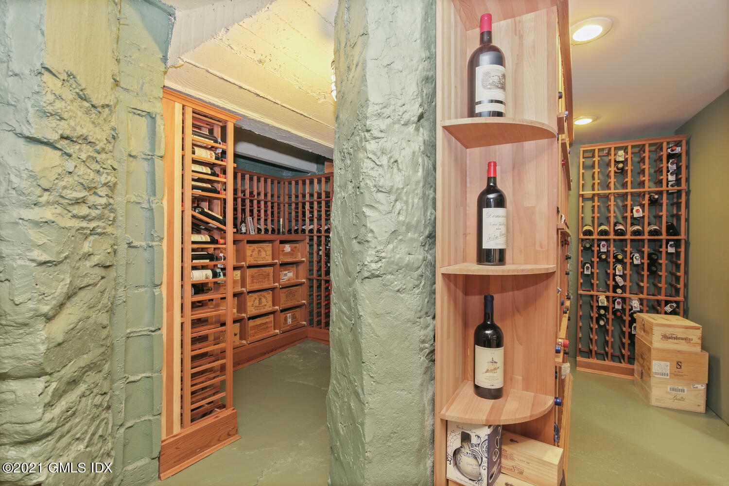 1 North Street Greenwich, CT 06830 - Photo 30 of 36 a front view of a house with entryway