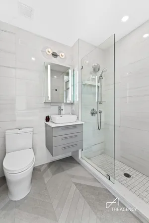 $1,975,000 | 10-64 Jackson Avenue, Unit 2A | Long Island City