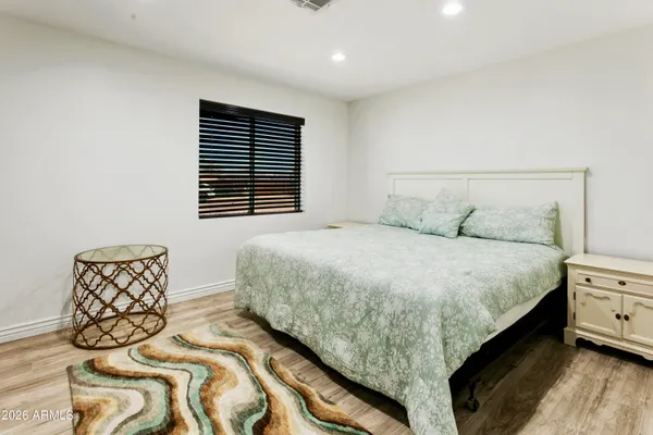 $569,000 | 12042 North 30th Place, Phoenix, AZ 85028