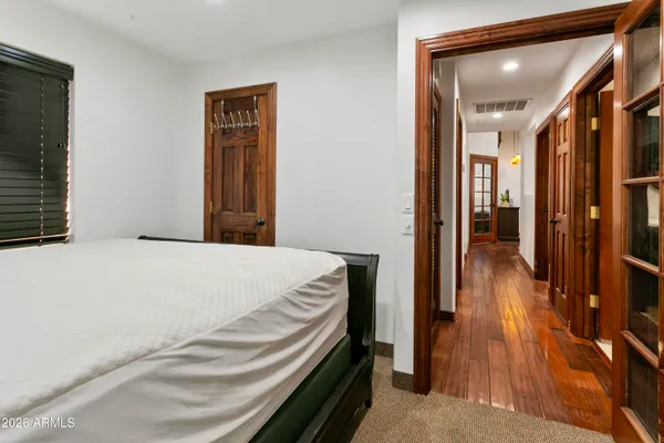 $569,000 | 12042 North 30th Place, Phoenix, AZ 85028