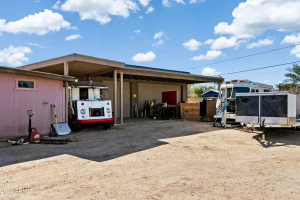 $569,000 | 12042 North 30th Place, Phoenix, AZ 85028