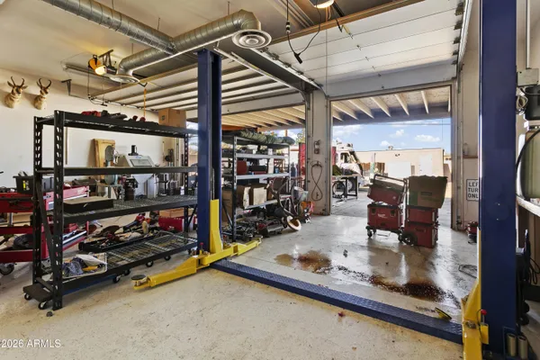 $569,000 | 12042 North 30th Place, Phoenix, AZ 85028