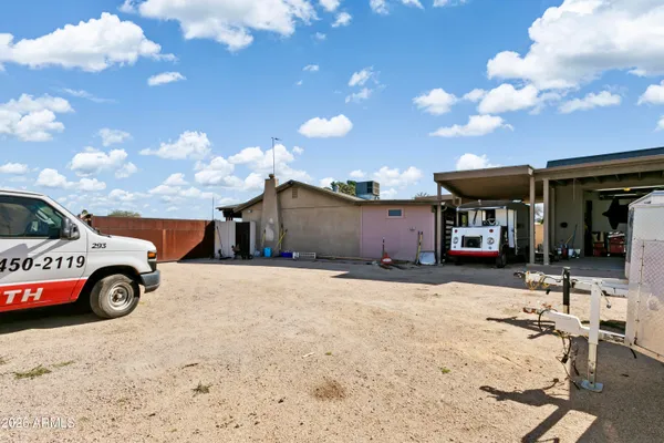 $569,000 | 12042 North 30th Place, Phoenix, AZ 85028