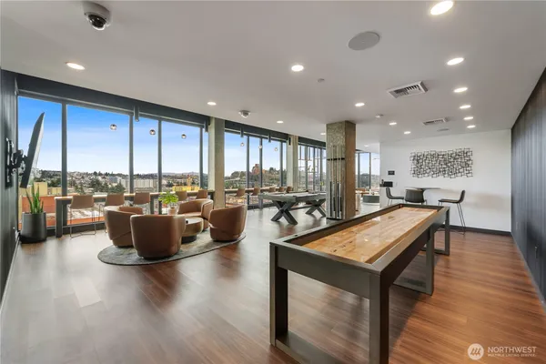 $3,850 | 450 South Main Street, Unit 1109, Seattle, WA 98104