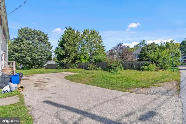 $950,000 | 412 Fairview Drive, Wayne, PA 19087