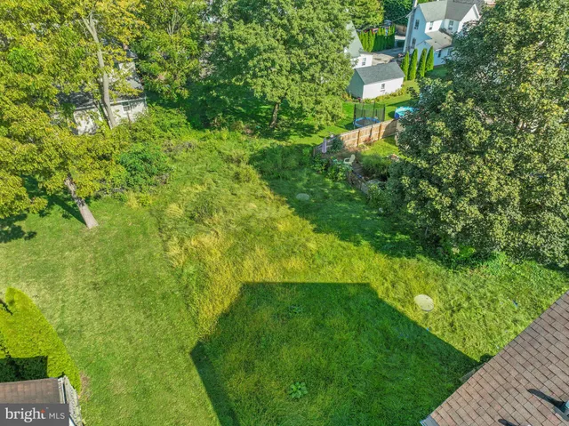 $950,000 | 412 Fairview Drive, Wayne, PA 19087