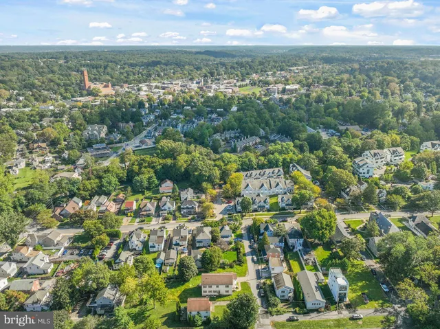 $950,000 | 412 Fairview Drive, Wayne, PA 19087