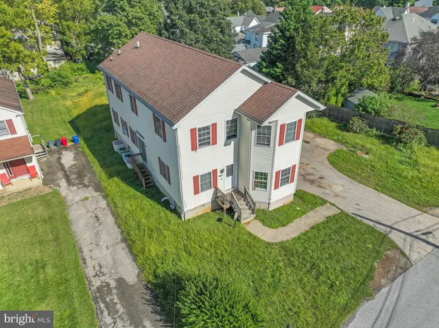 $950,000 | 412 Fairview Drive, Wayne, PA 19087