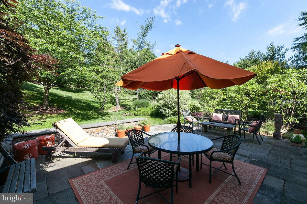 7 Quail Hollow Road Lutherville-Timonium, MD 21093 - Photo 18 of 20 Patio