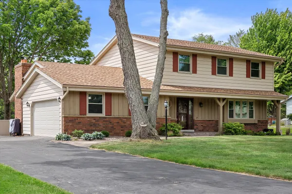 $399,900 | 4217 Harvest Lane, Caledonia, WI 53402