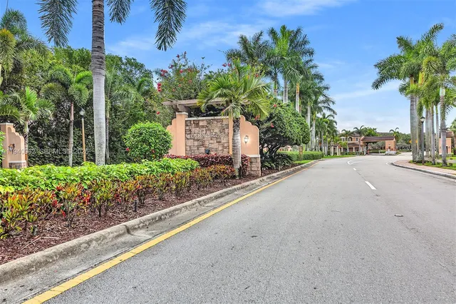 $3,200 | 908 Southwest 147th Avenue, Unit 2914, Pembroke Pines, FL 33027