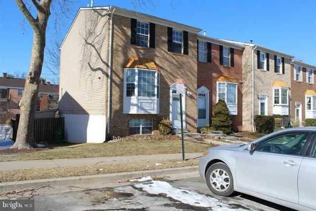$2,600 | 1086 Travis Lane, Gaithersburg, MD 20879