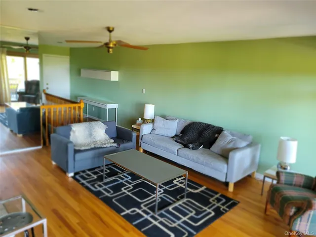 $699,000 | 59-39 Watchogue Avenue, East Moriches, NY 11940