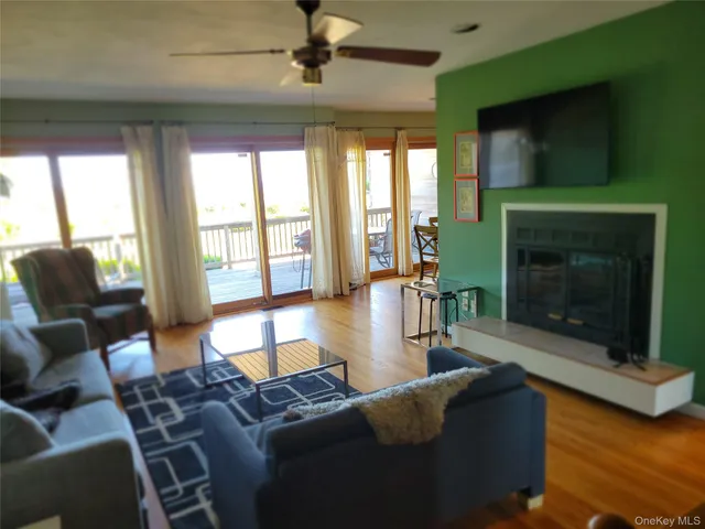 $699,000 | 59-39 Watchogue Avenue, East Moriches, NY 11940