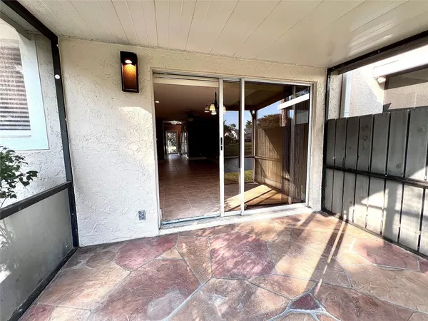 $2,750 | 2246 Discovery Circle West, Deerfield Beach, FL 33442