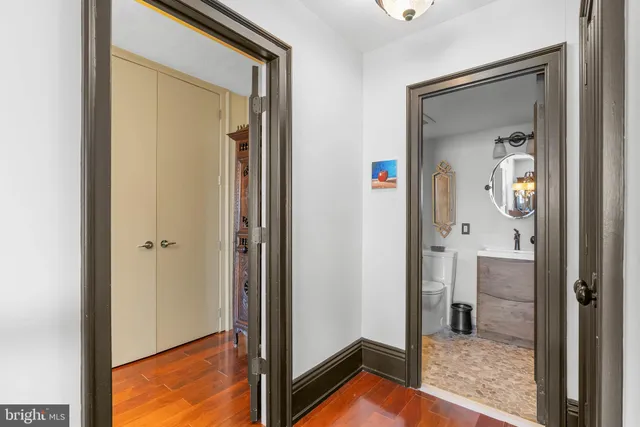 $700,000 | 1901 John F Kennedy Boulevard, Unit 2806, Philadelphia, PA 19103