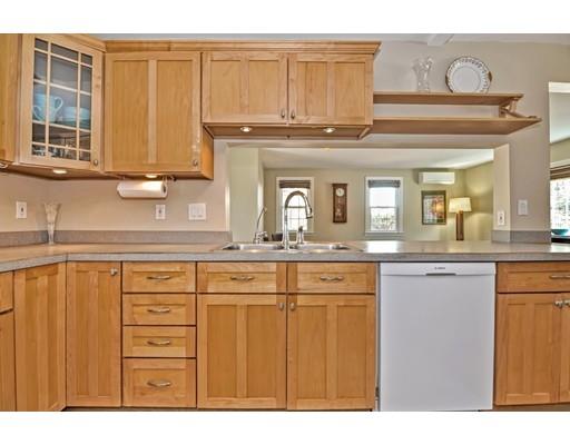 909 Old Post Road Walpole, MA 02081 - Photo 6 of 27 Gallery Image 6