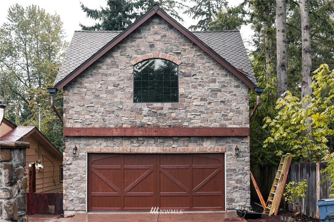 13618 Southeast 192nd Street Renton, WA 98058 - Photo 2 of 12 Gallery Image 2