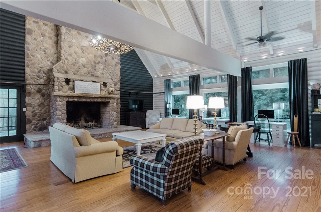 10450 Brief Road Charlotte, NC 28227 - Photo 11 of 48 Gallery Image 11