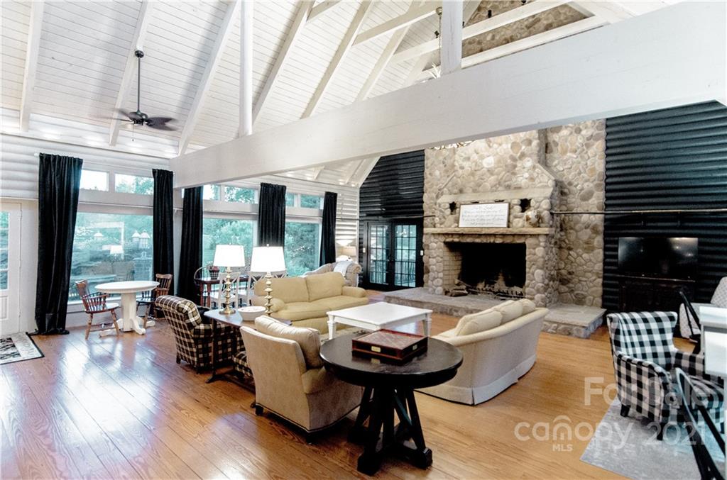 10450 Brief Road Charlotte, NC 28227 - Photo 12 of 48 Gallery Image 12
