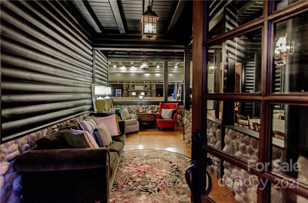 10450 Brief Road Charlotte, NC 28227 - Photo 5 of 48 Gallery Image 5