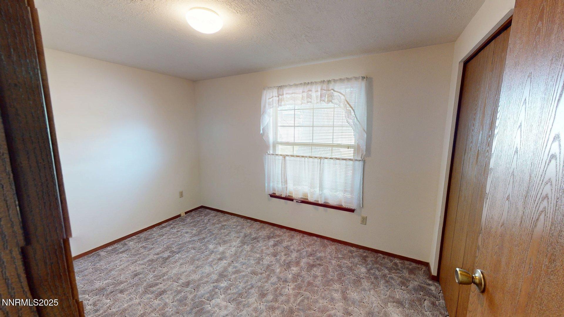 3 Colado Court Winnemucca, NV 89445 - Photo 16 of 19 3-Colado-Court-09242025_154334