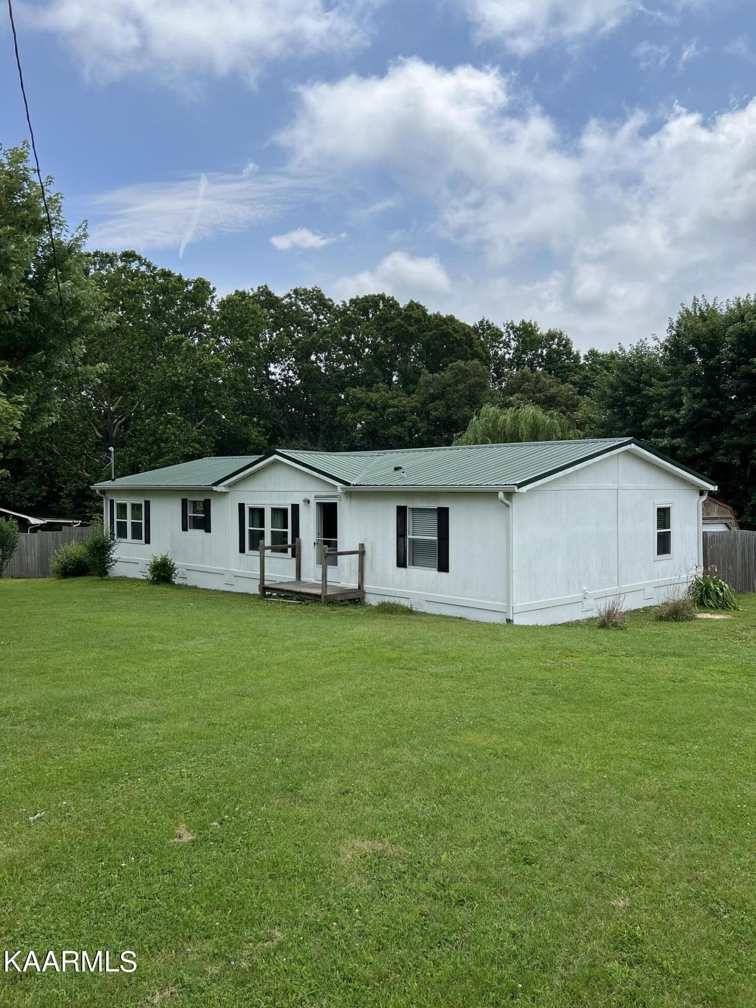 139 Cates Road Rockwood, TN 37854 - Photo 2 of 25 Gallery Image 2