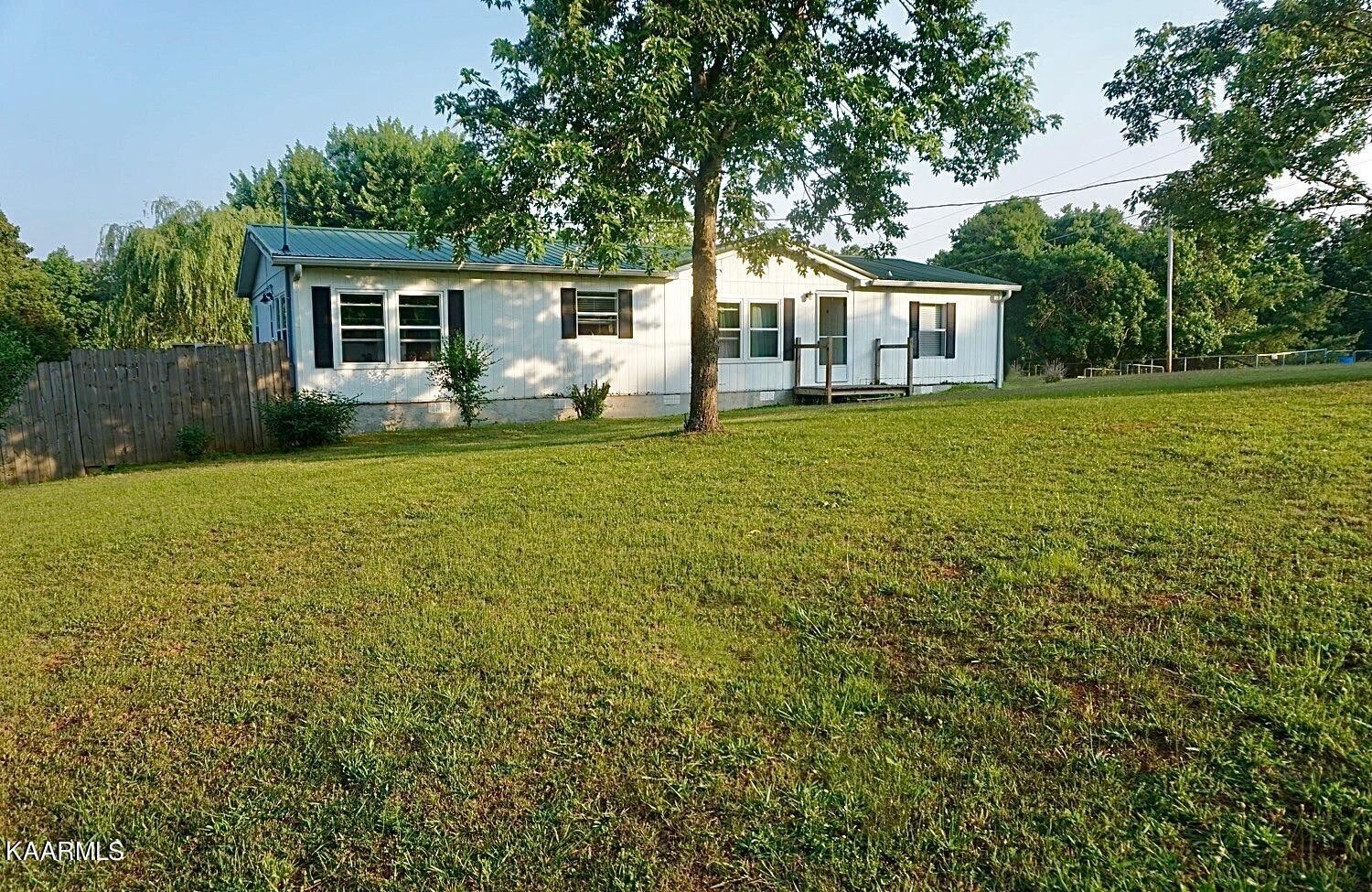 139 Cates Road Rockwood, TN 37854 - Photo 3 of 25 Gallery Image 3