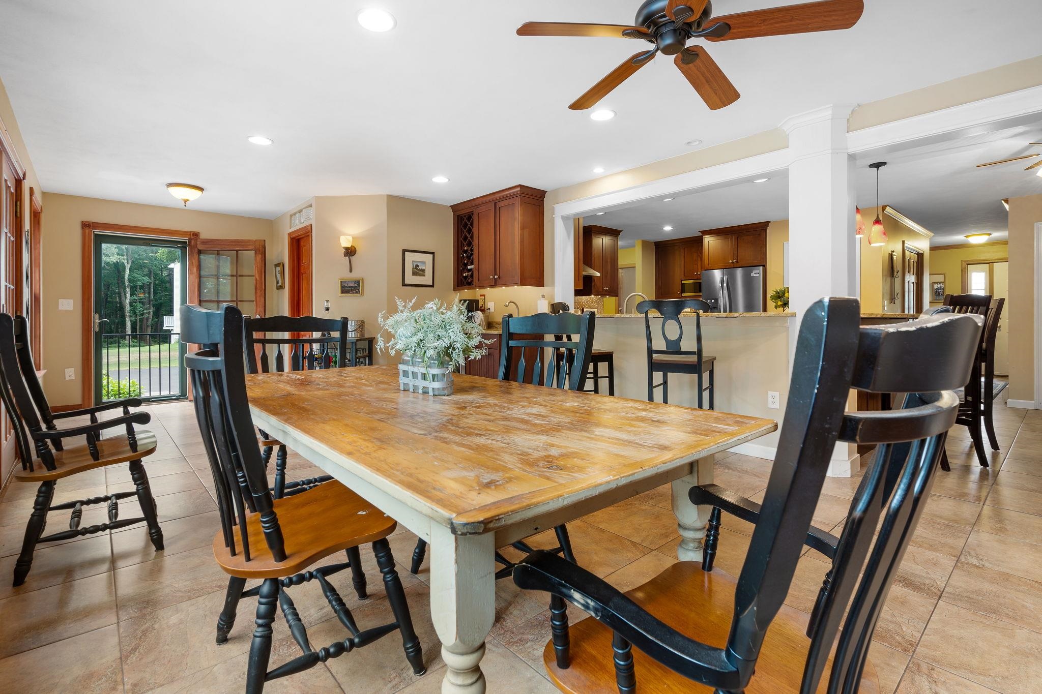 33 Alexander Drive Hampton, NH 03842 - Photo 14 of 40