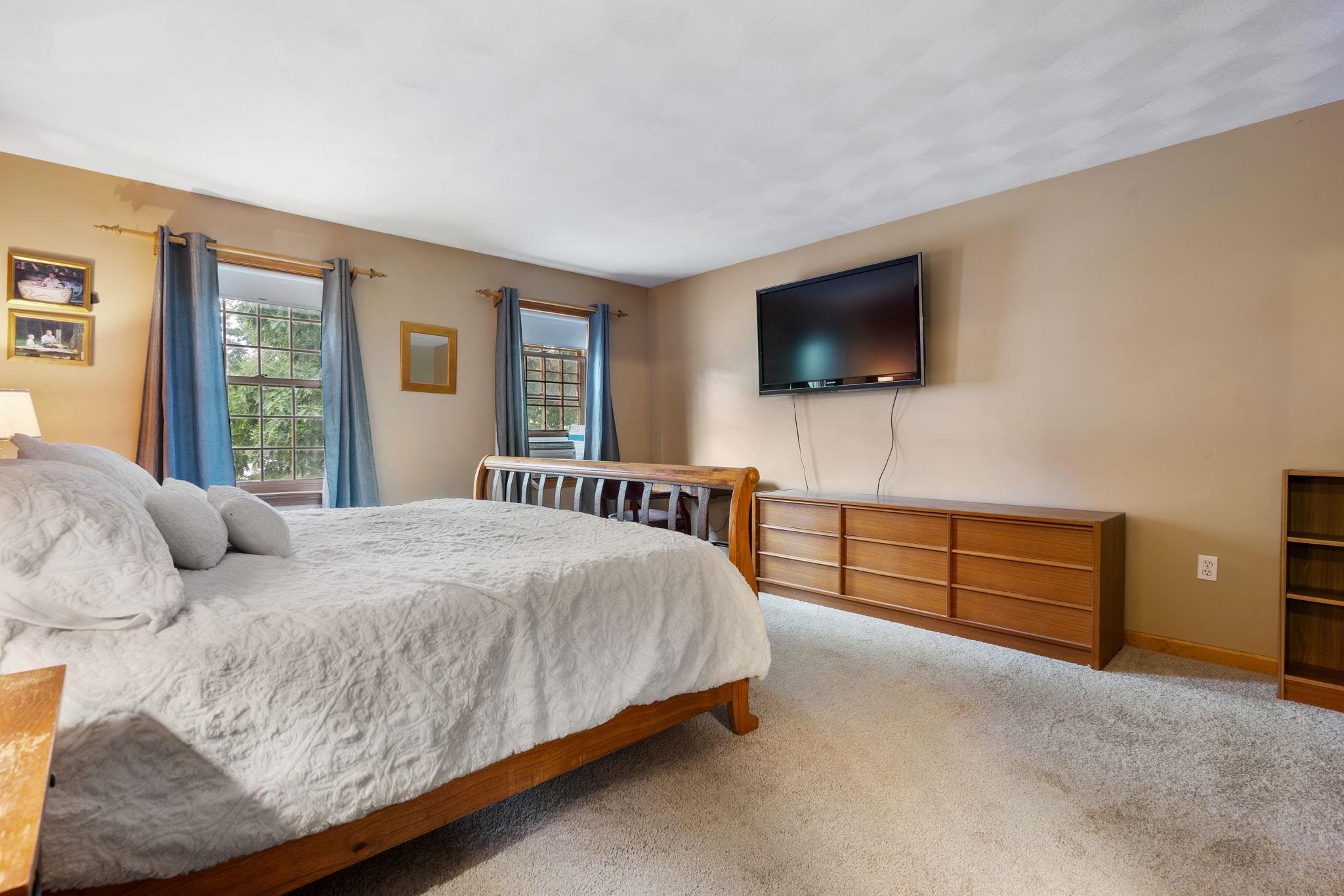 33 Alexander Drive Hampton, NH 03842 - Photo 20 of 40