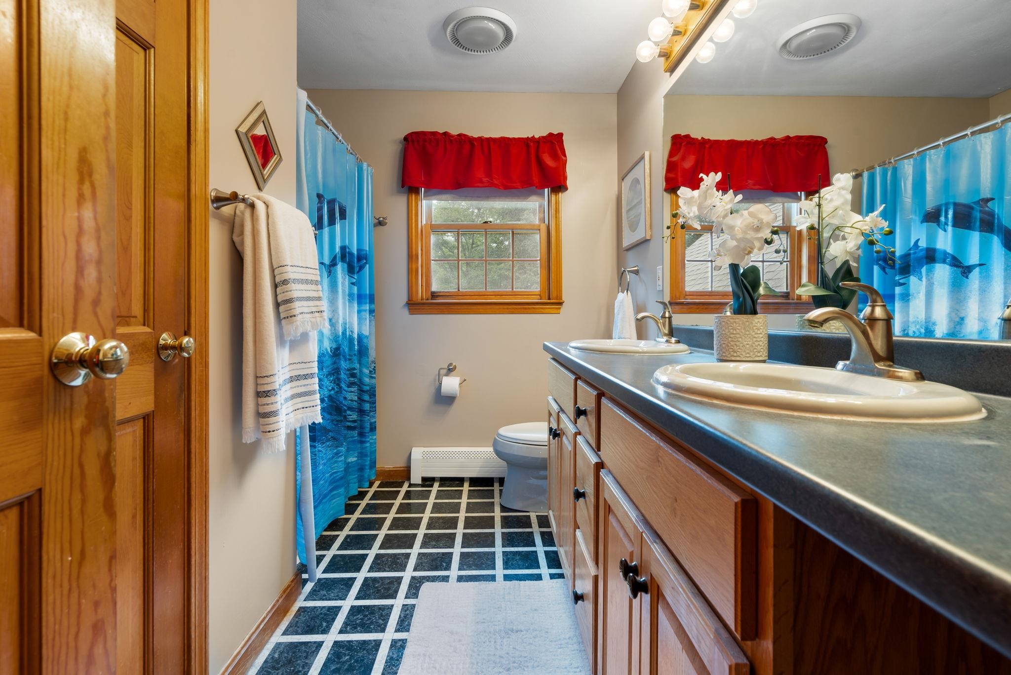 33 Alexander Drive Hampton, NH 03842 - Photo 22 of 40