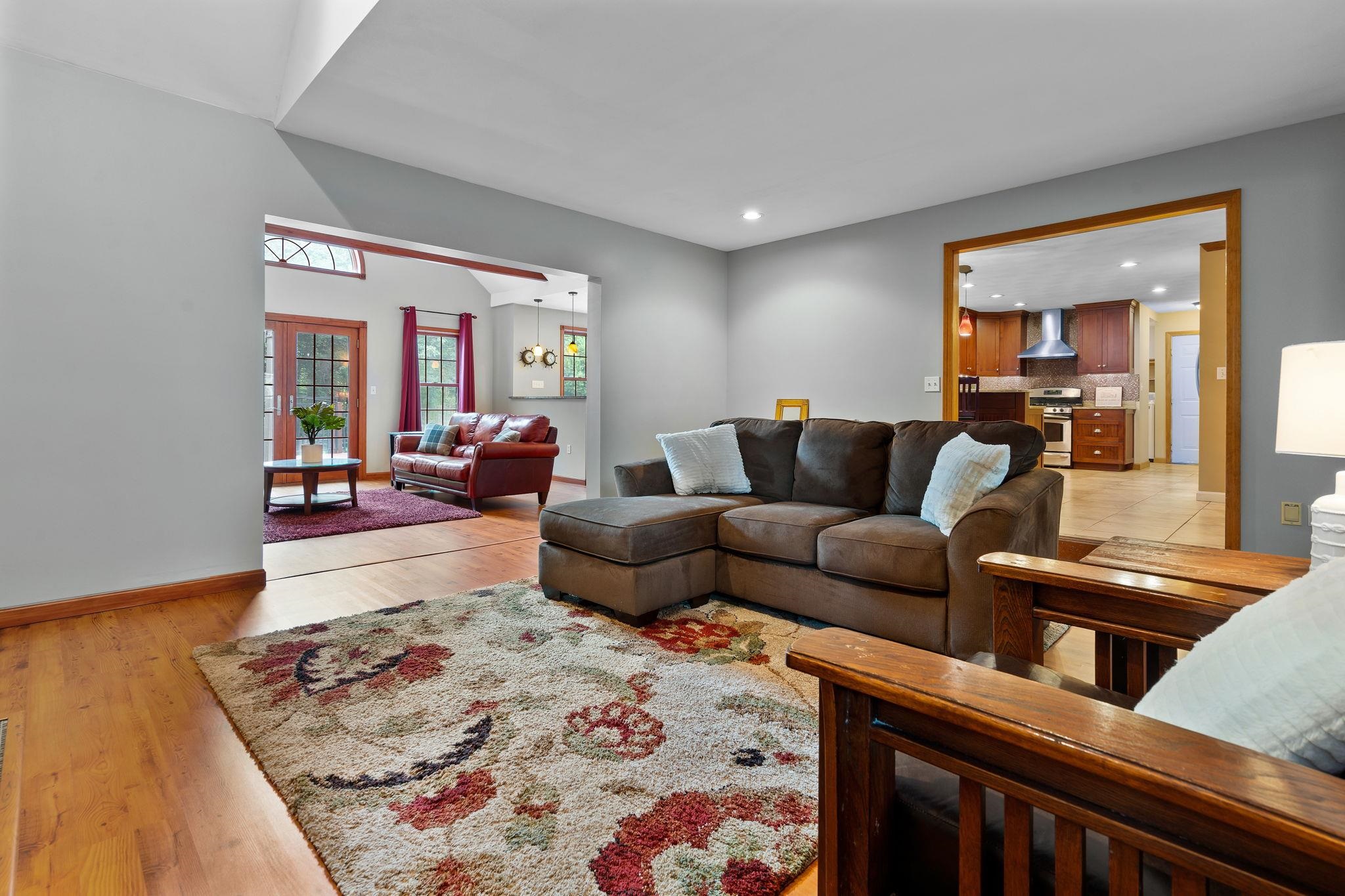 33 Alexander Drive Hampton, NH 03842 - Photo 7 of 40