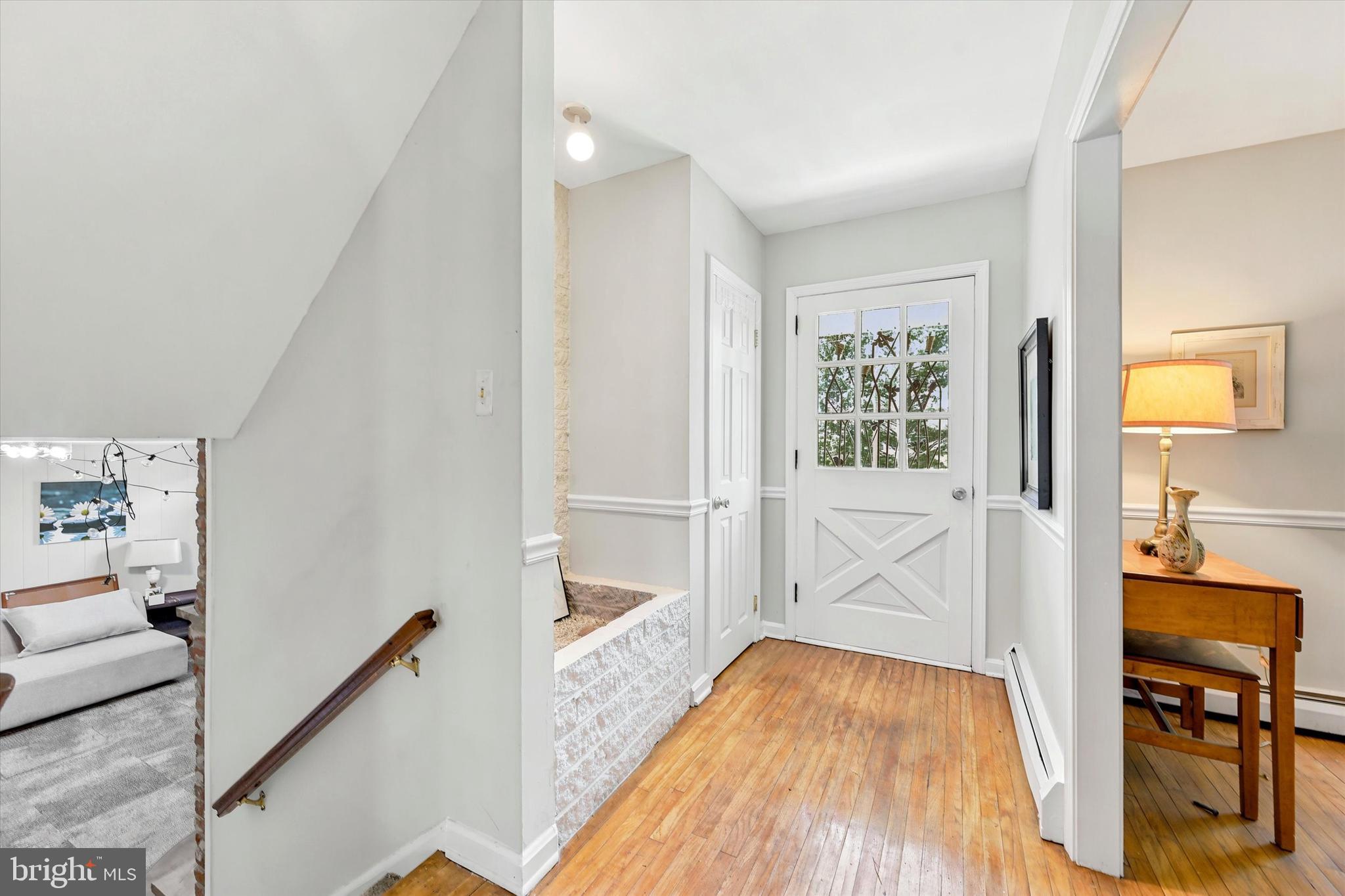 802 Little Shiloh Road West Chester, PA 19382 - Photo 5 of 33 Step Inside through this Bright & Cheerful Foyer