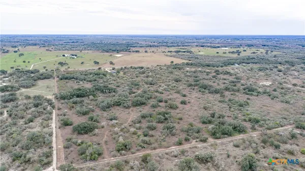 $599,900 | 618 McGuill Road, Goliad, TX 77963