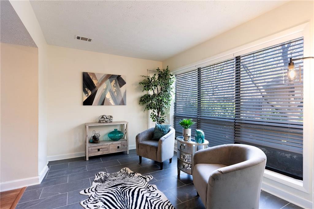 8740 Roswell Road, Unit 10A Atlanta, GA 30350 - Photo 2 of 31