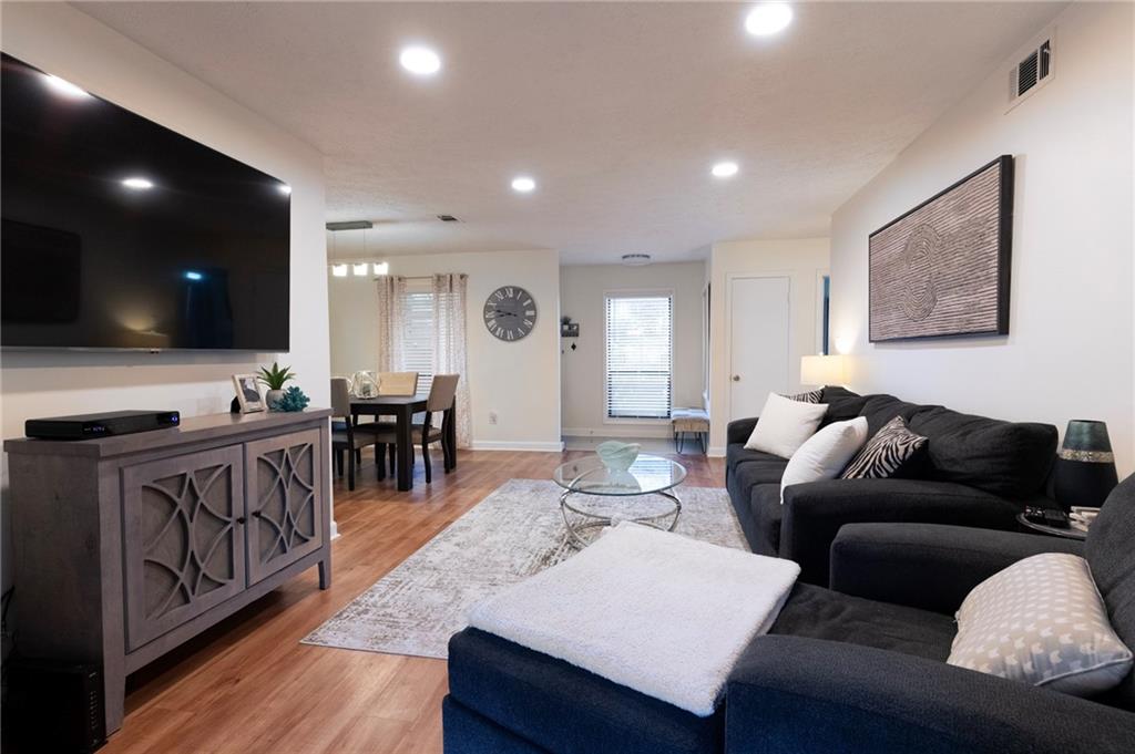 8740 Roswell Road, Unit 10A Atlanta, GA 30350 - Photo 5 of 31