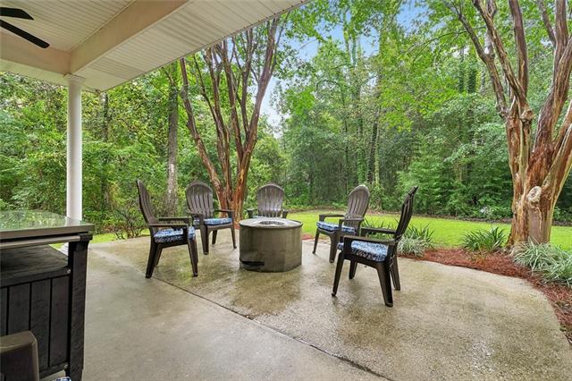 1040 Rue Chinon Mandeville, LA 70471 - Photo 23 of 26