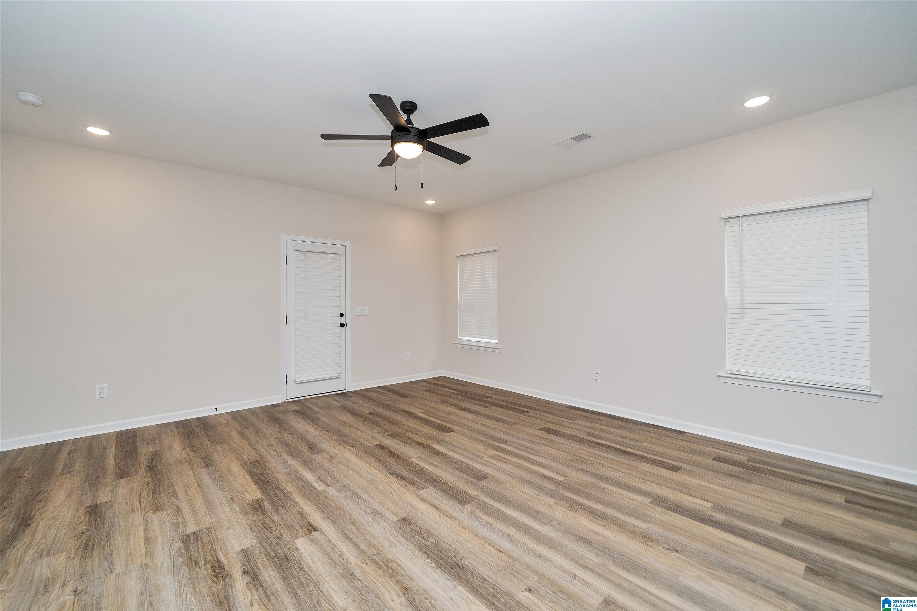 2237 Headrick Road Bessemer, AL 35022 - Photo 6 of 28 Gallery Image 6