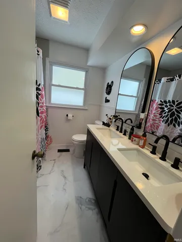 $269,900 | 338 Eastwood Drive, Bedford, IN 47421