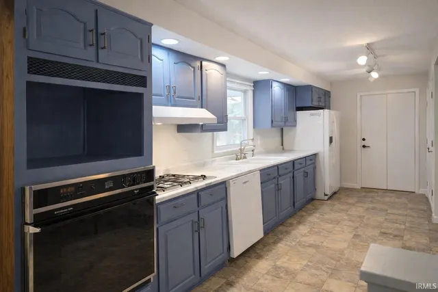 $269,900 | 338 Eastwood Drive, Bedford, IN 47421