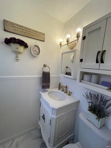 $269,900 | 338 Eastwood Drive, Bedford, IN 47421