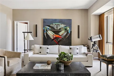 $2,980,000 | 2 Canal Street, Unit 2402, New Orleans, LA 70130