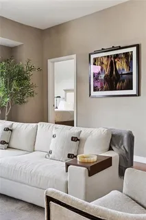 $2,980,000 | 2 Canal Street, Unit 2402, New Orleans, LA 70130