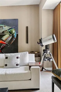 $2,980,000 | 2 Canal Street, Unit 2402, New Orleans, LA 70130