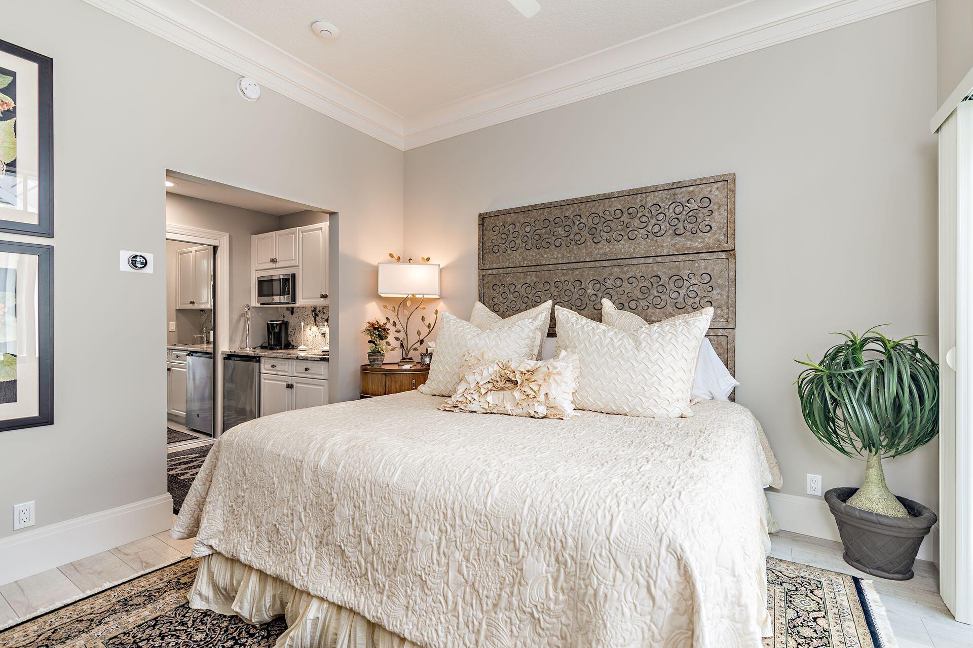 16330 Port Dickinson Drive Jupiter, FL 33477 - Photo 25 of 44 20