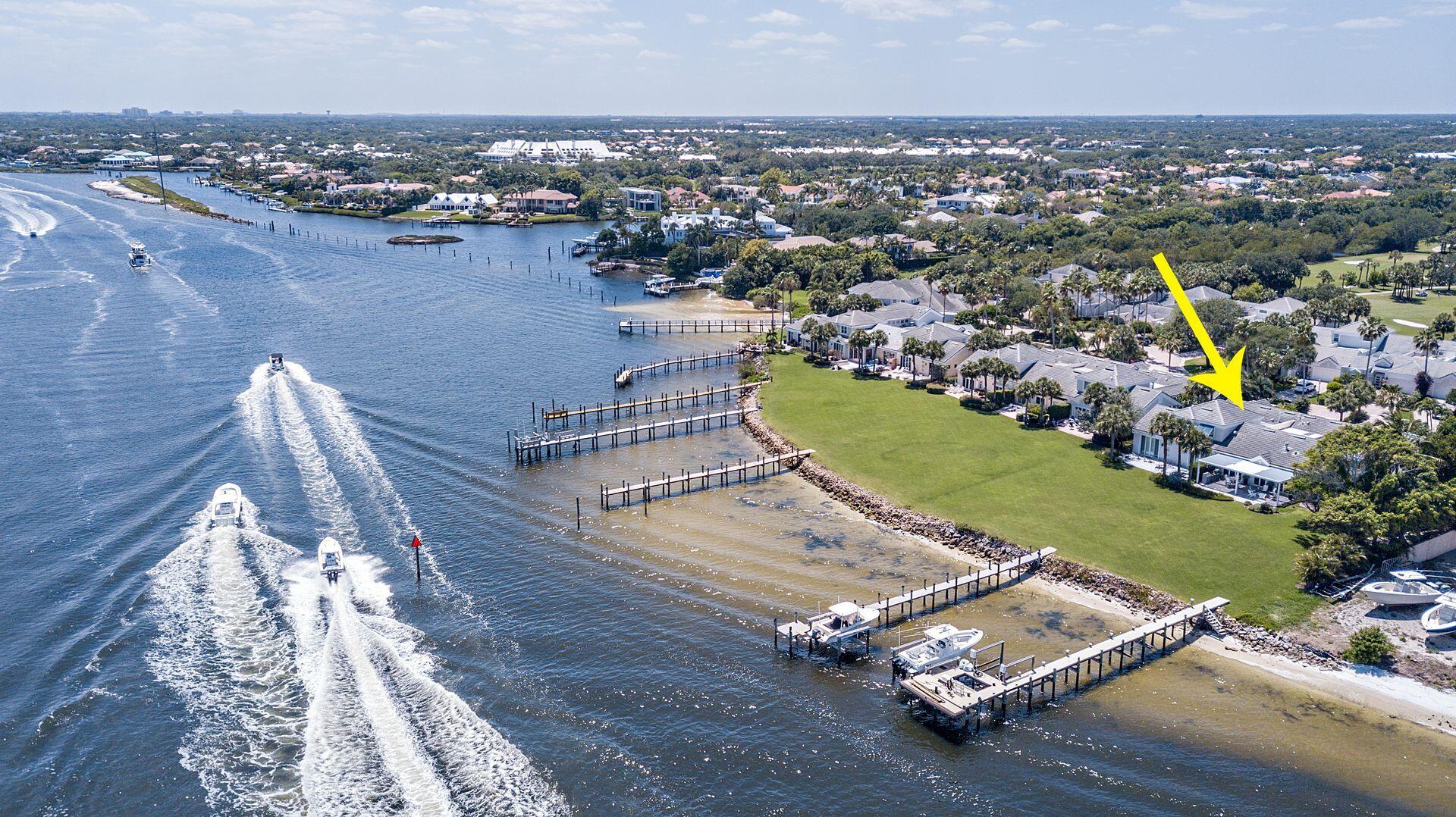 16330 Port Dickinson Drive Jupiter, FL 33477 - Photo 3 of 44 42